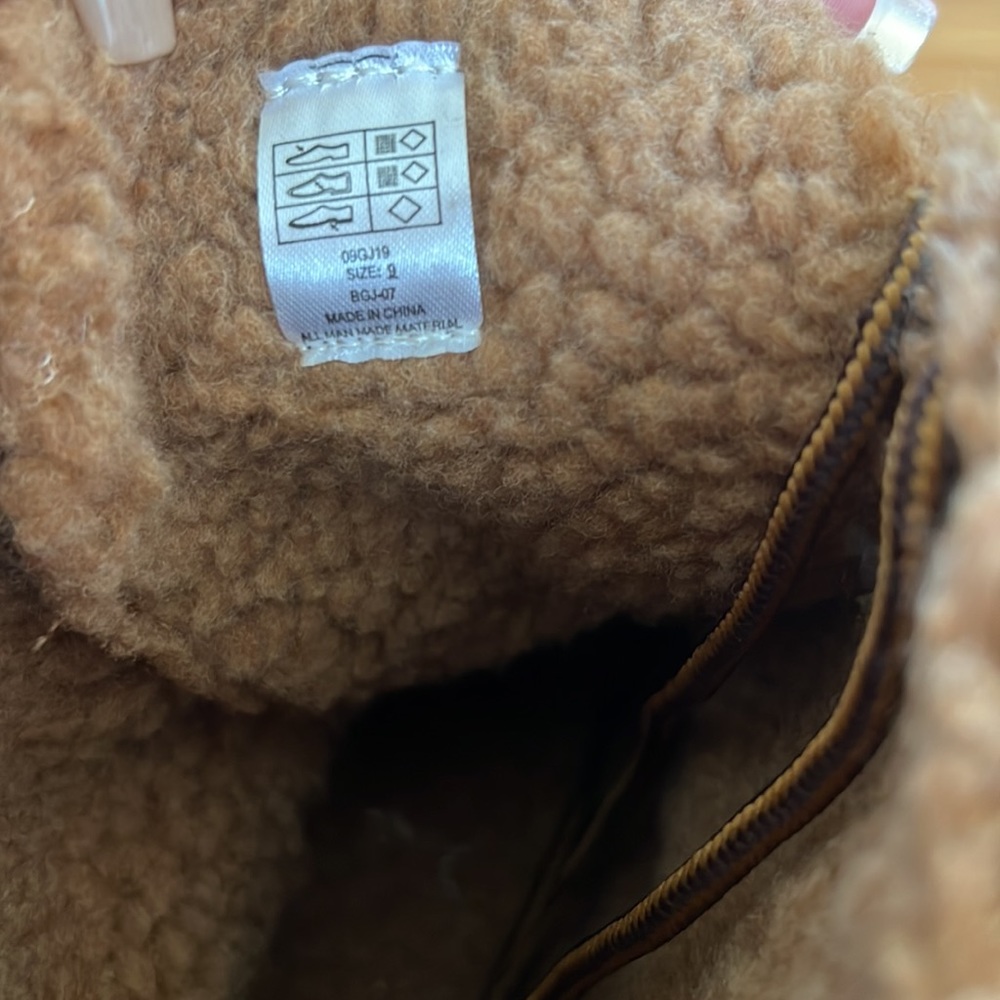 Leopard Print Duck Booties Size 9 Nwot - image 3